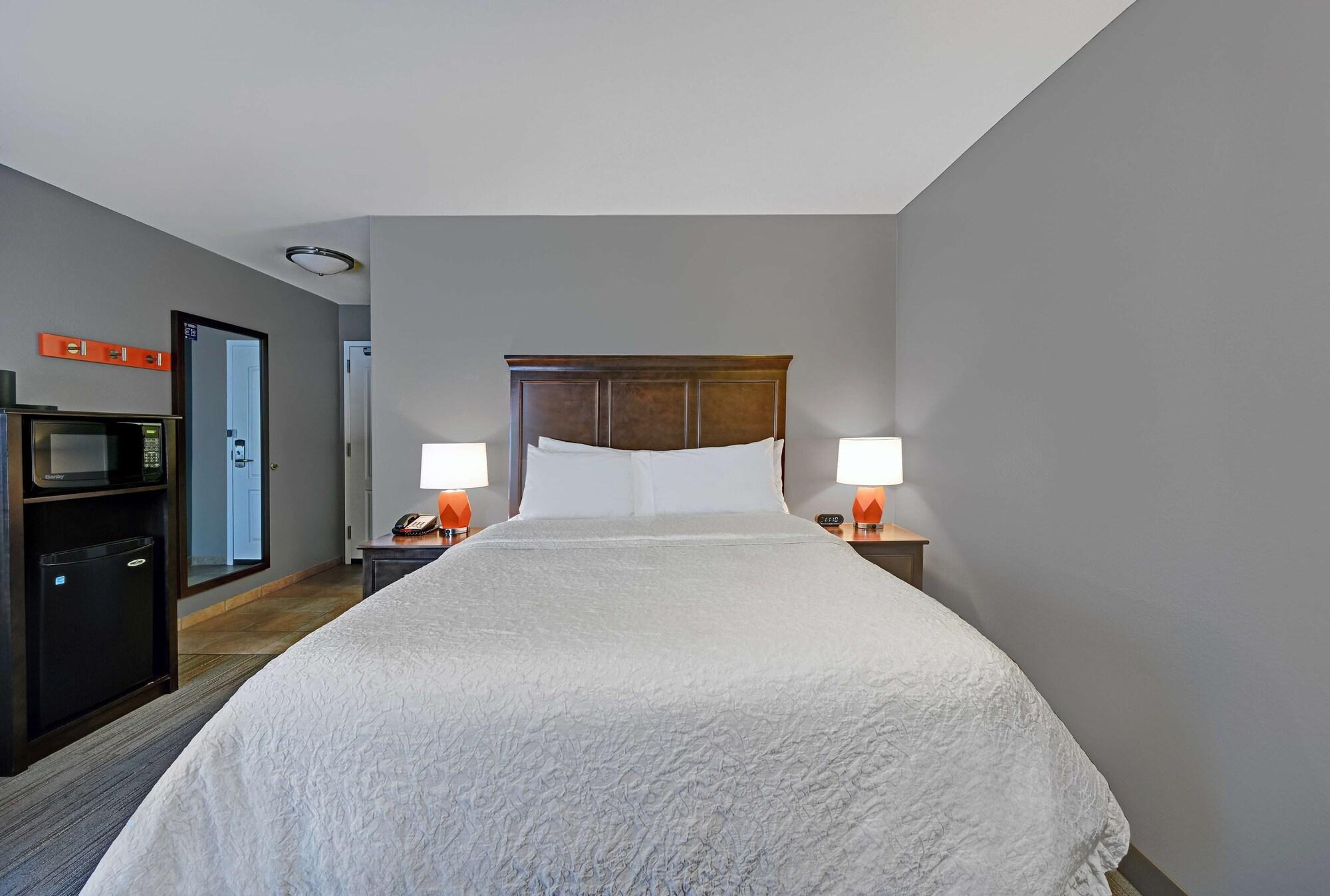 Hampton Inn Farmington Extérieur photo