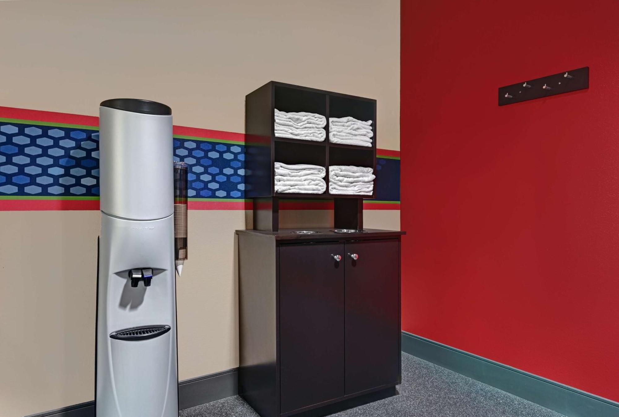 Hampton Inn Farmington Extérieur photo